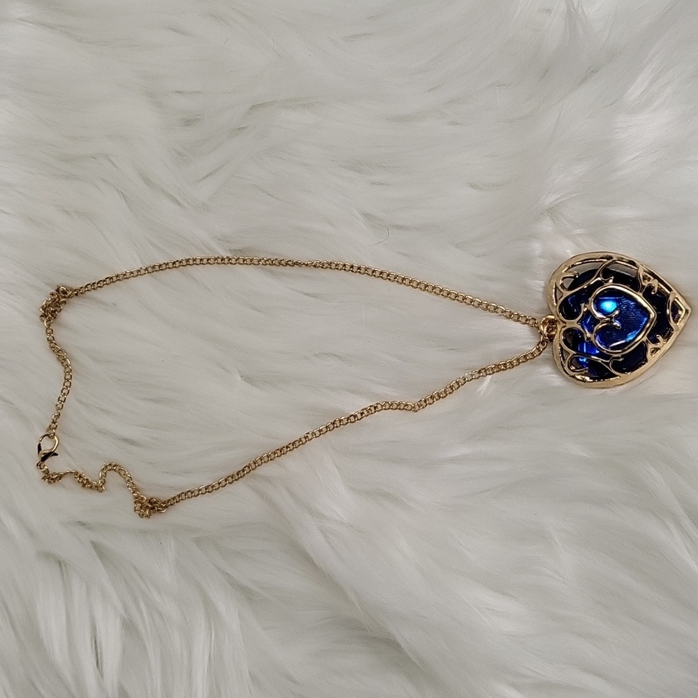 Legend of Zelda blue heart necklace cosplay anime video